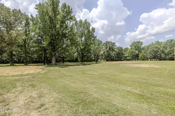 Byhalia, MS 38611,1 Myers Road