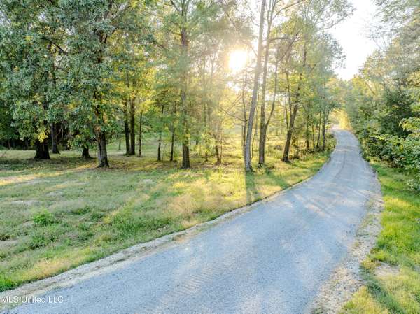 4 Myers Road, Byhalia, MS 38611