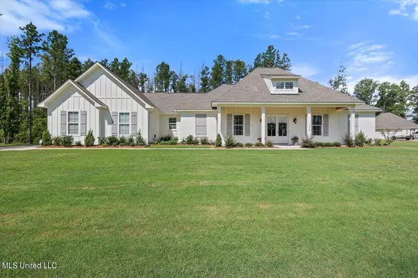 172 Fallen Oaks Drive, Brandon, MS 39047