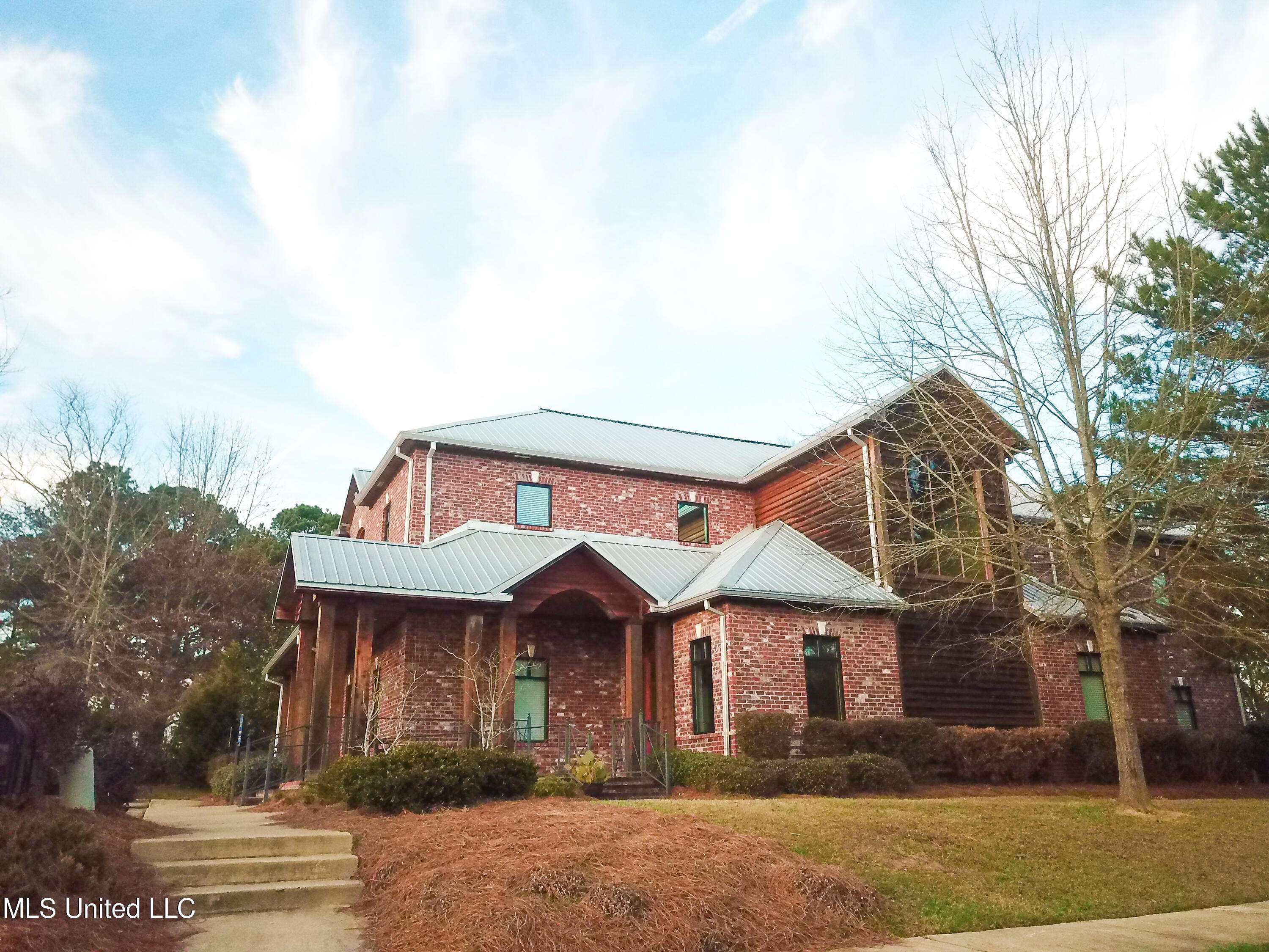 Madison, MS 39110,118 Homestead Drive #B
