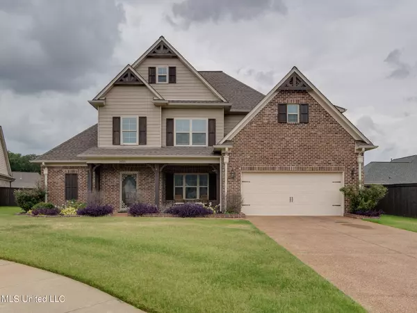 5021 Kensington Creek Drive, Southaven, MS 38672