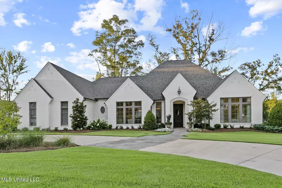 114 Hidden Oaks Trail, Ridgeland, MS 39157