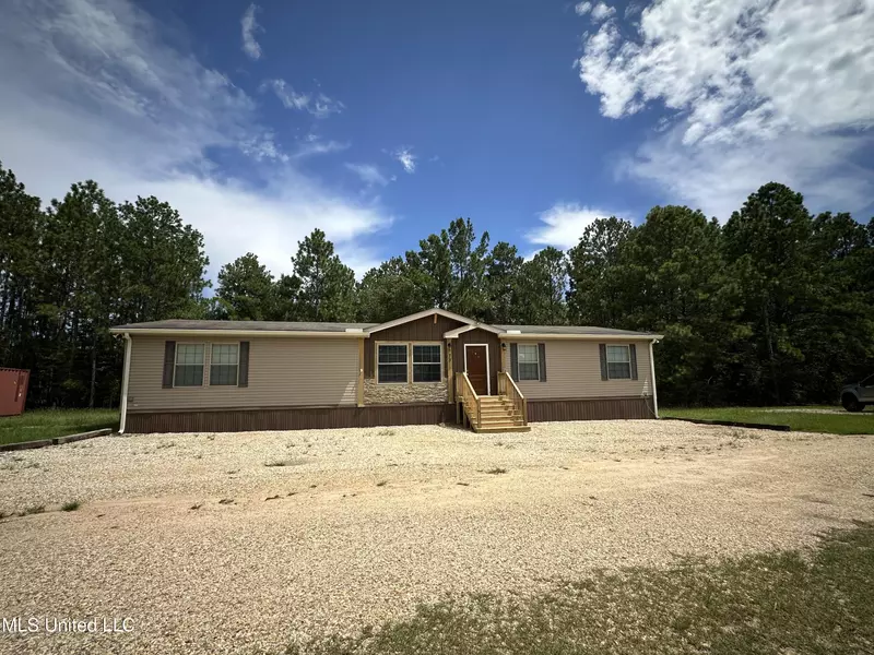 73 Houston Road, Poplarville, MS 39470