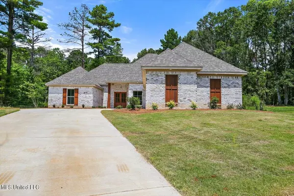 204 Faulkner Cove, Terry, MS 39170