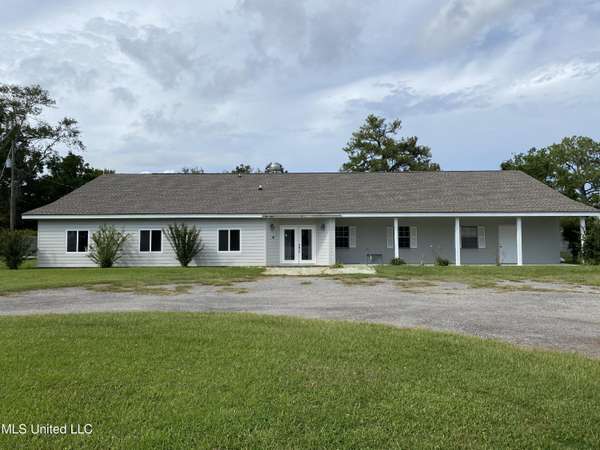 2821 Ingalls Avenue, Pascagoula, MS 39567