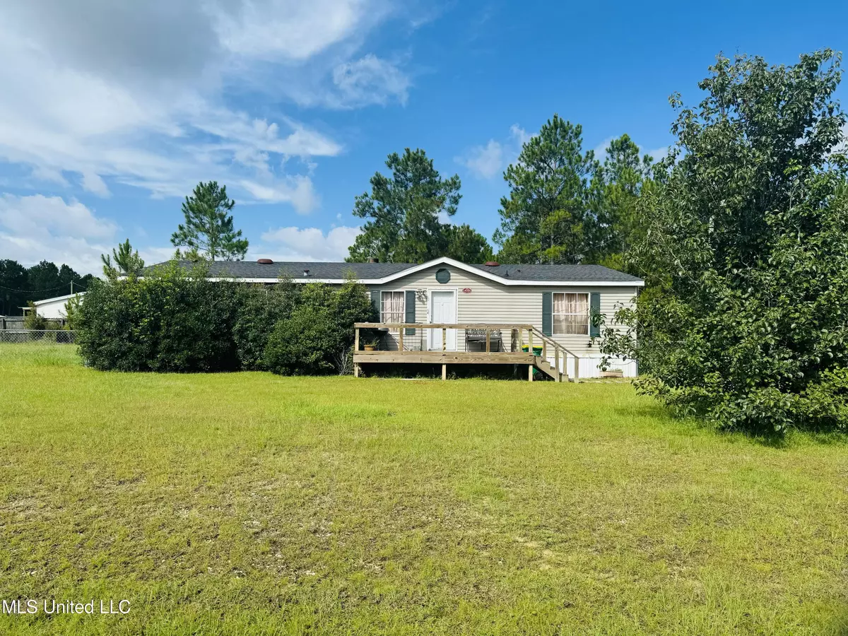 Vancleave, MS 39565,14101 Briarwood Drive