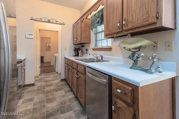 Walls, MS 38680,7485 Hickory Estates Drive