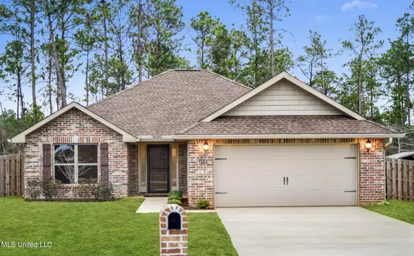 15068 Camp Lane, Gulfport, MS 39503