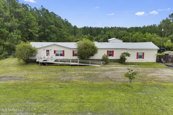 12301 Meadowglen Road, Vancleave, MS 39565