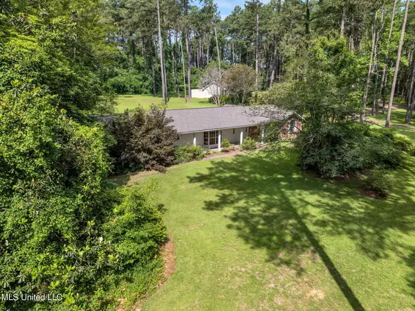 27 Lipsey Circle, Prentiss, MS 39474