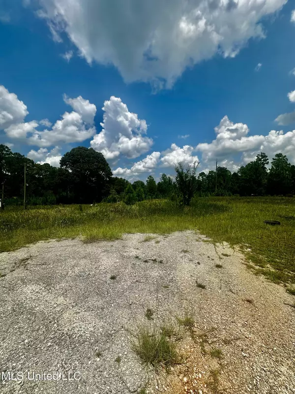 Lucedale, MS 39452,Emmanuel Drive