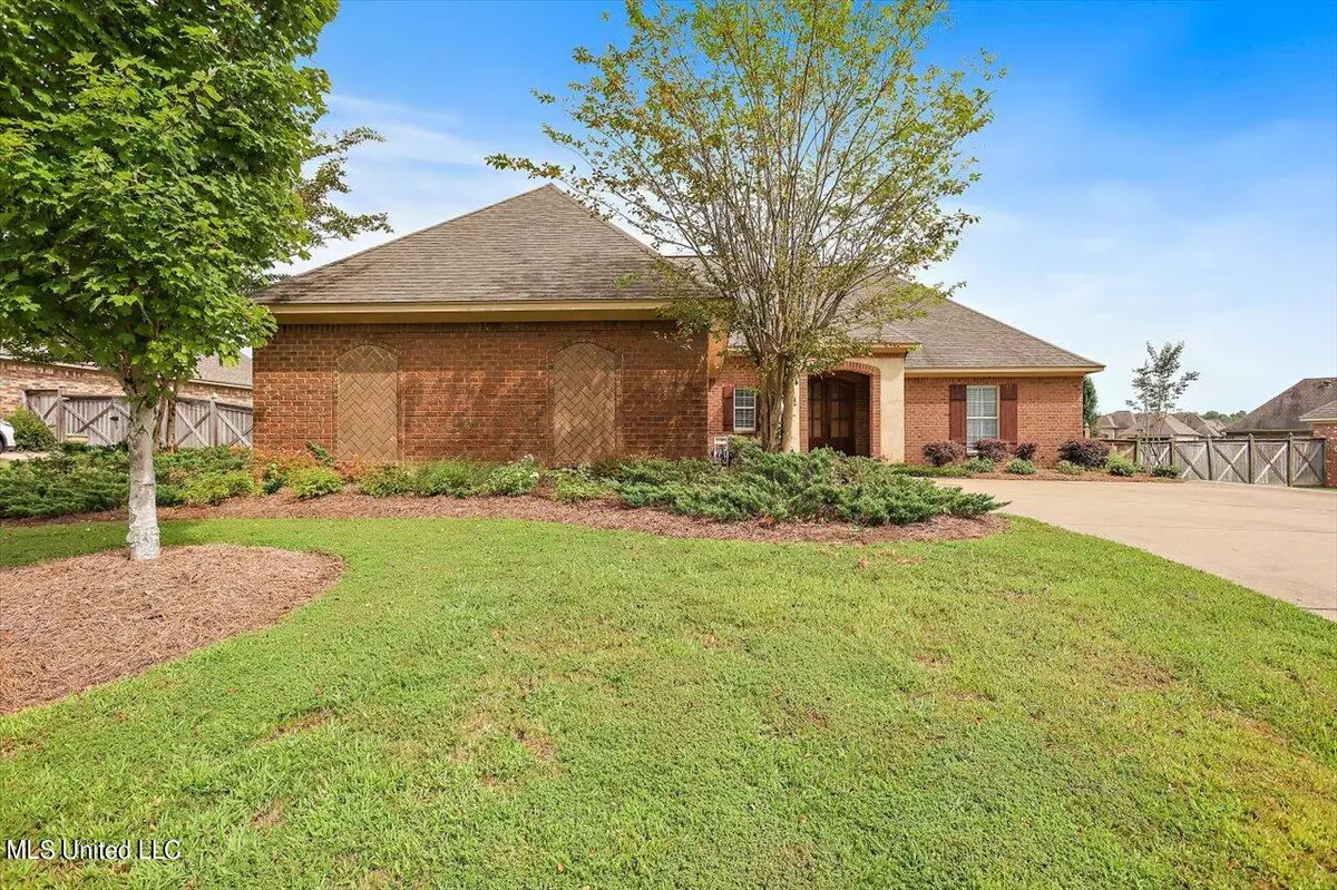 Brandon, MS 39042,111 Belle Oak Drive