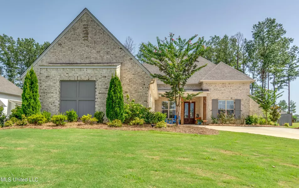 502 Briarhill Court, Madison, MS 39110