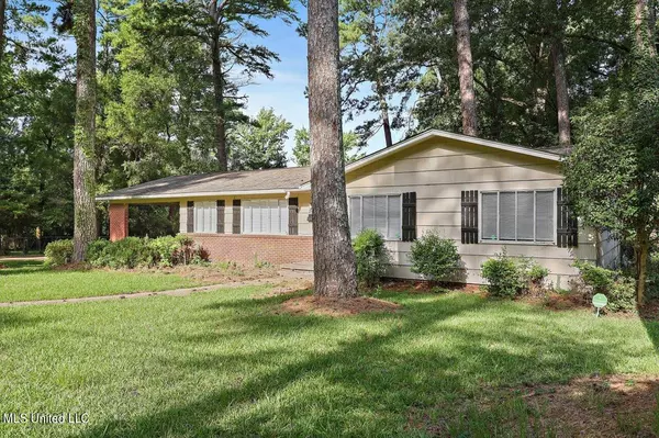 Jackson, MS 39211,5407 Pine Lane Drive