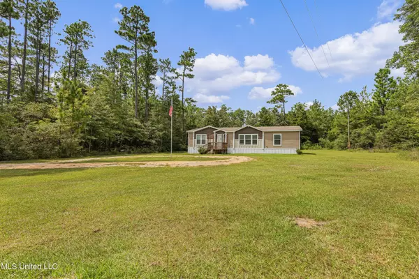 Poplarville, MS 39470,42 Kammer Road