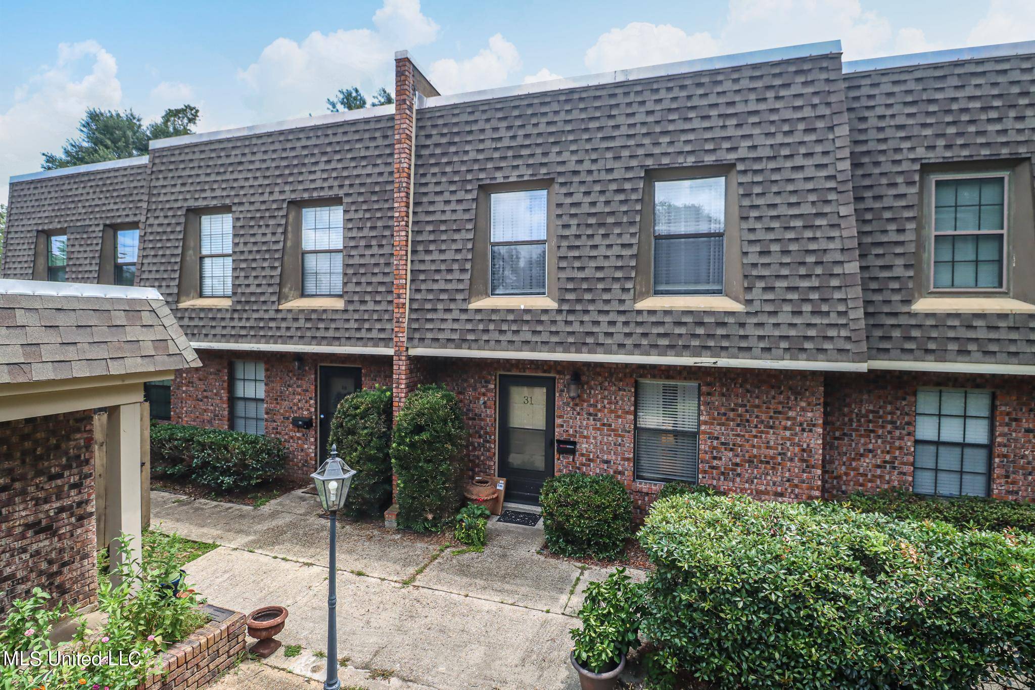Gulfport, MS 39507,413 Kahler Street #31