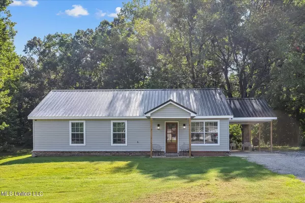 285 Sandidge Drive, Byhalia, MS 38611