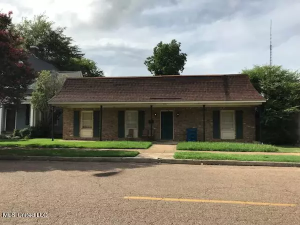 115 Court Street, Clarksdale, MS 38614