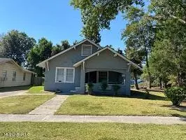 230 Oakhurst Avenue, Clarksdale, MS 38614