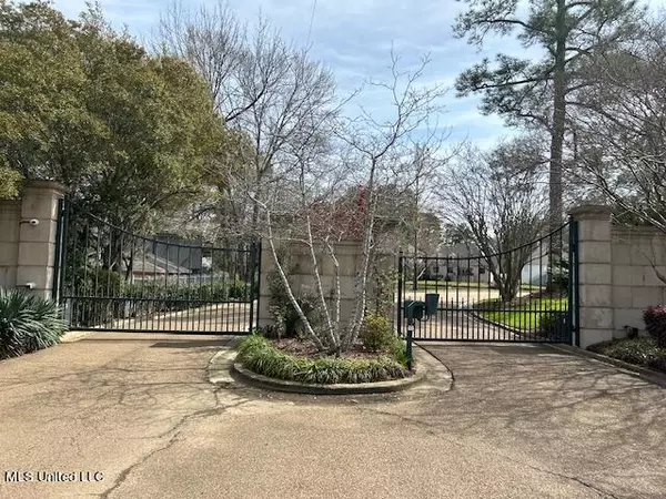 Jackson, MS 39211,Eastparke Cove