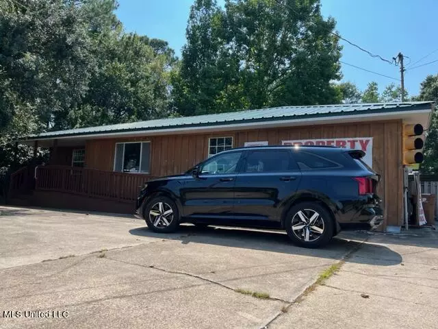 10267 Boney Avenue, D'iberville, MS 39540