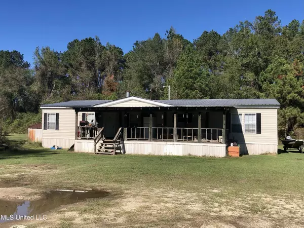 218 Highway 15, Beaumont, MS 39423