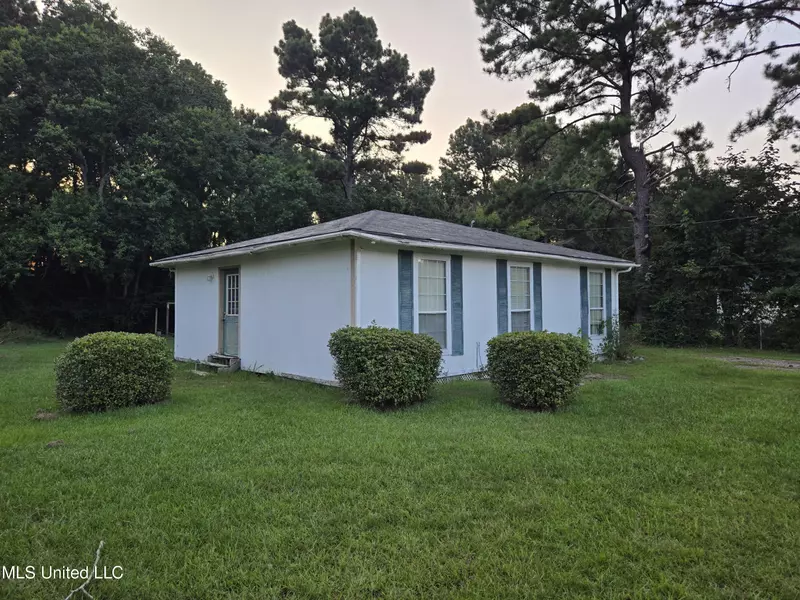 15299 Walter Smith Road, Gulfport, MS 39503