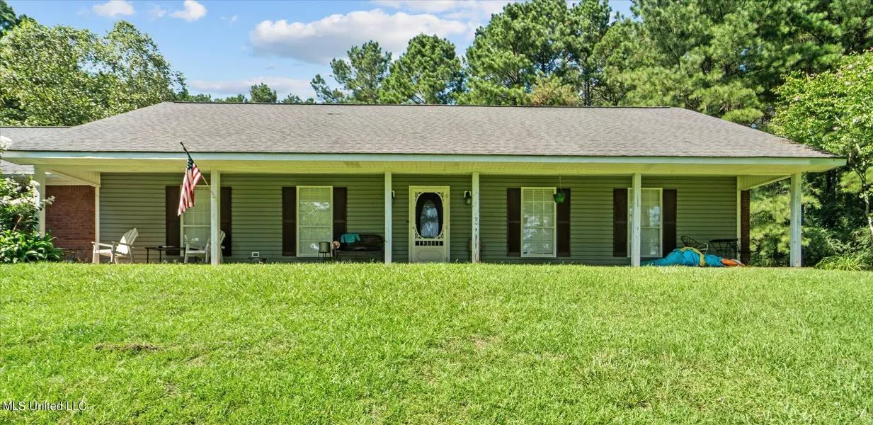 154 County Rd 1515, Bay Springs, MS 39422