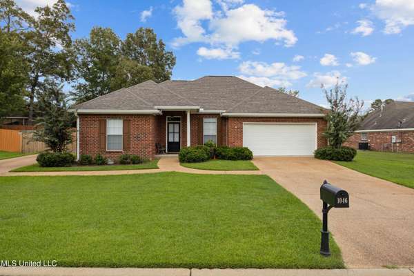 1046 Spanish Oak Drive,  Pearl,  MS 39208