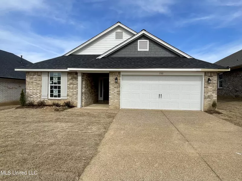 1580 Cambria Drive, Southaven, MS 38671