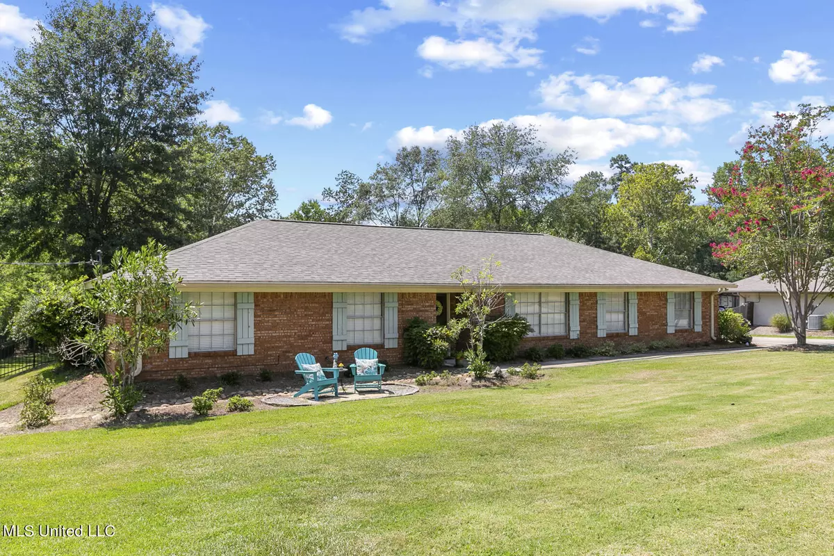 Madison, MS 39110,227 Arapaho Lane