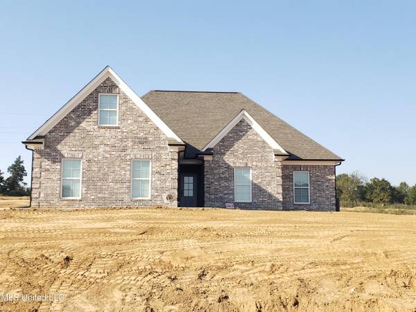 200 Cadet Drive,  Senatobia,  MS 38668