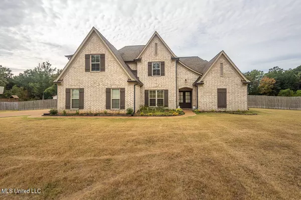 Byhalia, MS 38611,12719 Pebble Ridge Drive