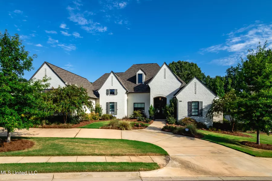 114 Herons Circle, Ridgeland, MS 39157