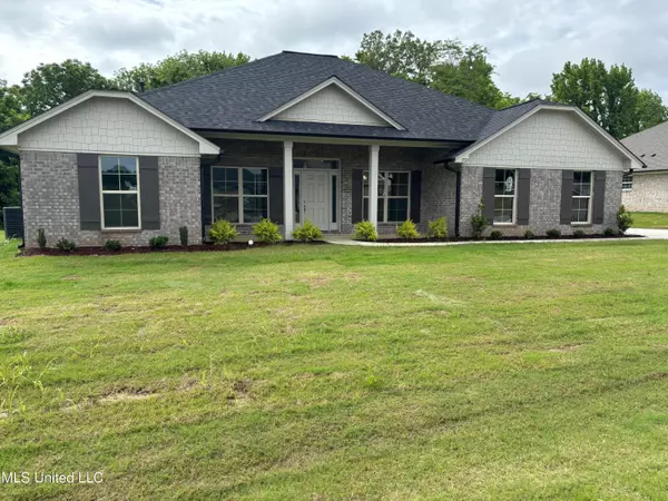 7723 Mary Mccoy Drive, Horn Lake, MS 38637