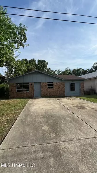 5406 Community Avenue, Moss Point, MS 39563