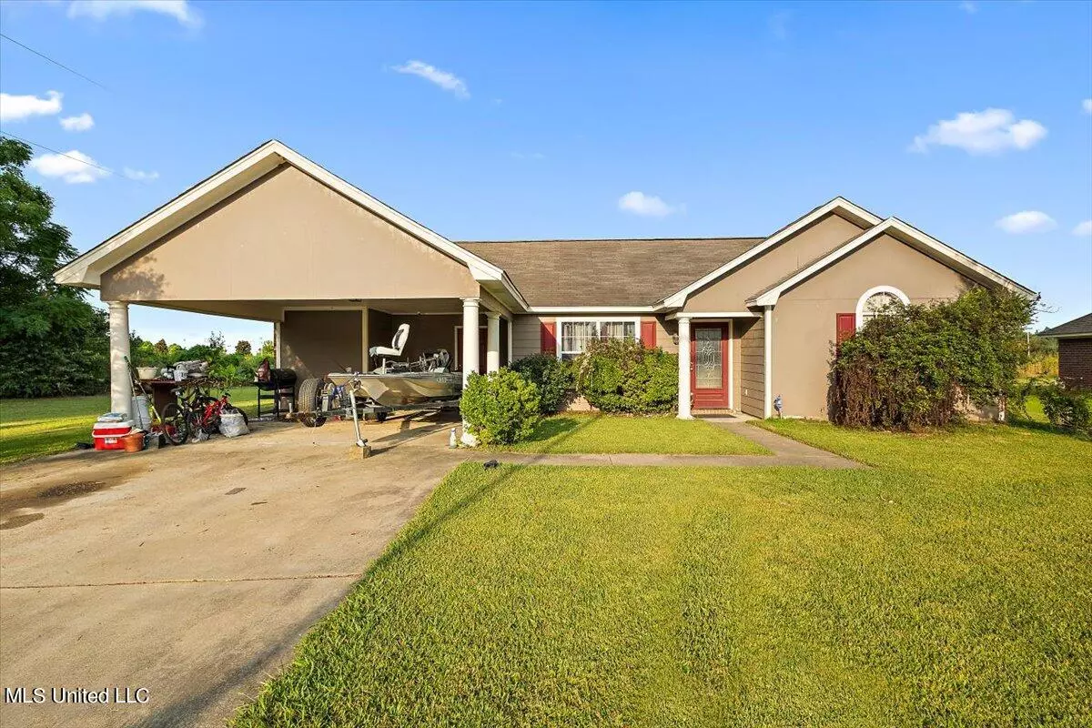 Yazoo City, MS 39194,2271 Azalea Street