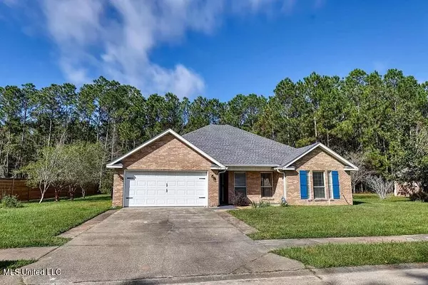 1212 Magnolia Bayou Boulevard, Ocean Springs, MS 39564