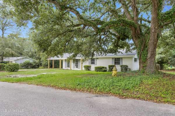 1033 Rich Avenue, Gulfport, MS 39501