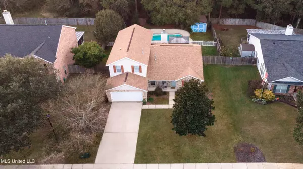 Ocean Springs, MS 39564,29 Lakeview Drive