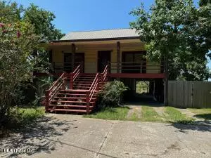 Ocean Springs, MS 39564,9209 W Edgewater Boulevard