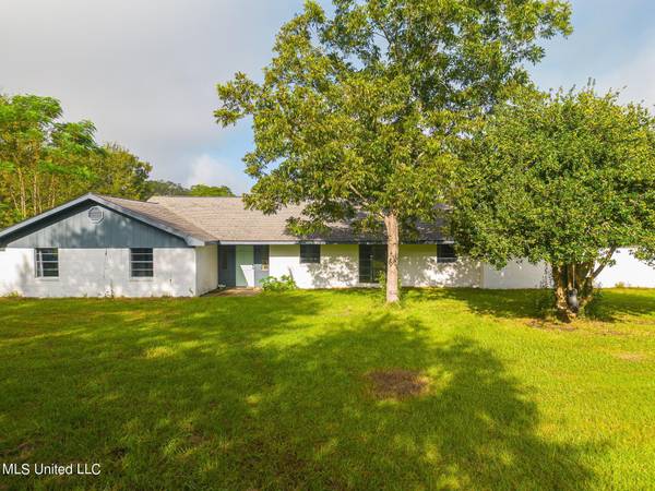 20668 Mennonite Road, Gulfport, MS 39503