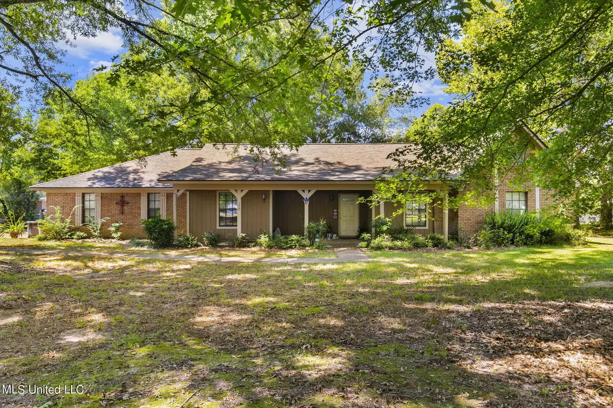 Brandon, MS 39047,152 Lakeview Road