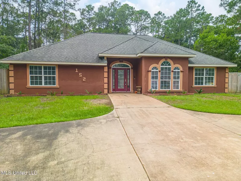 152 Sycamore Drive, Pass Christian, MS 39571