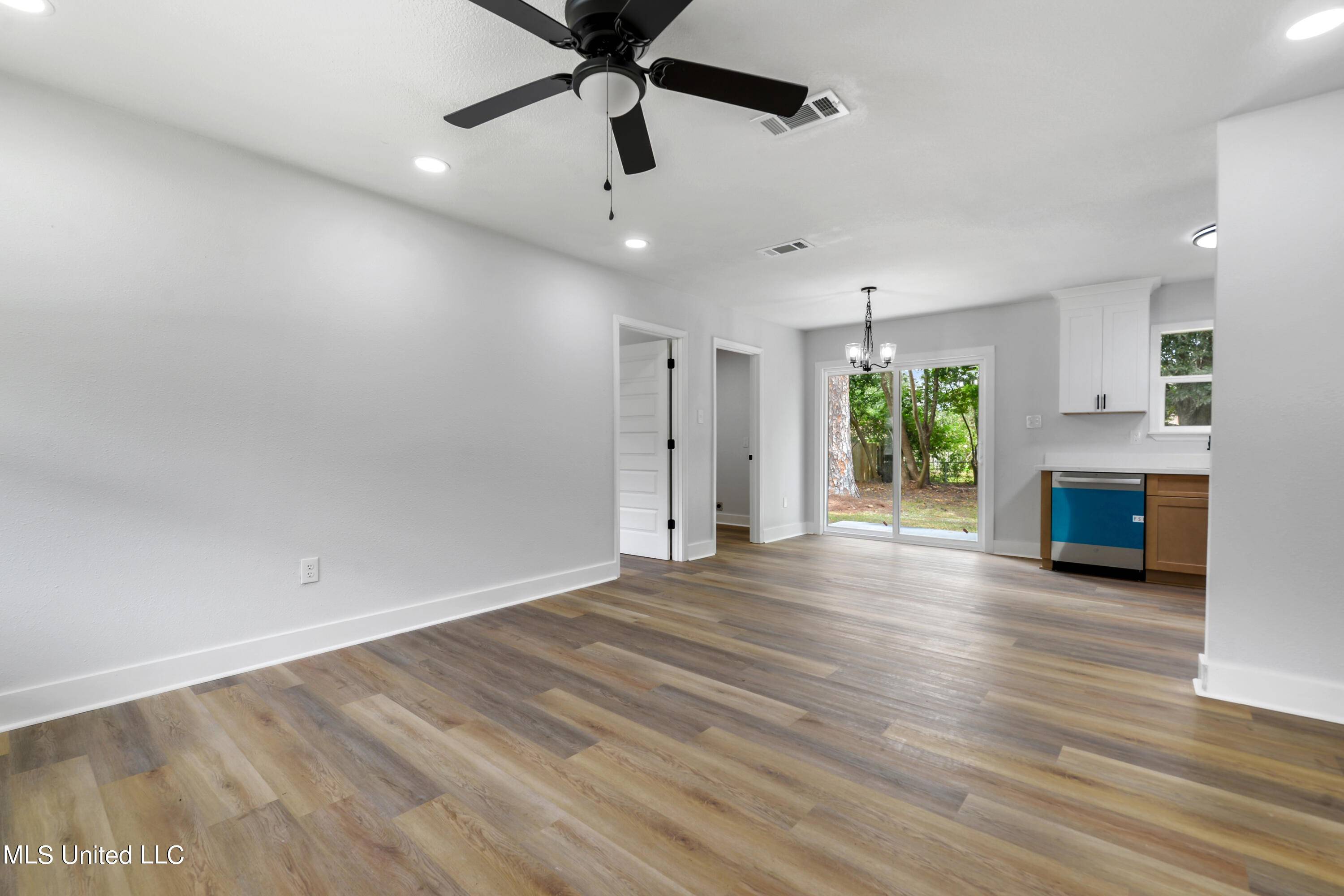 Gulfport, MS 39503,112 Gahan Drive