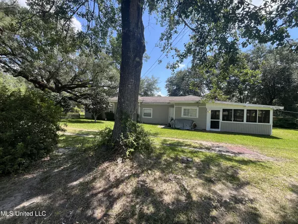 13337 John Lee Road,  Biloxi,  MS 39532