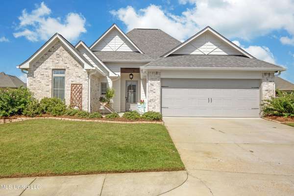 304 Woodscape Cove,  Canton,  MS 39046