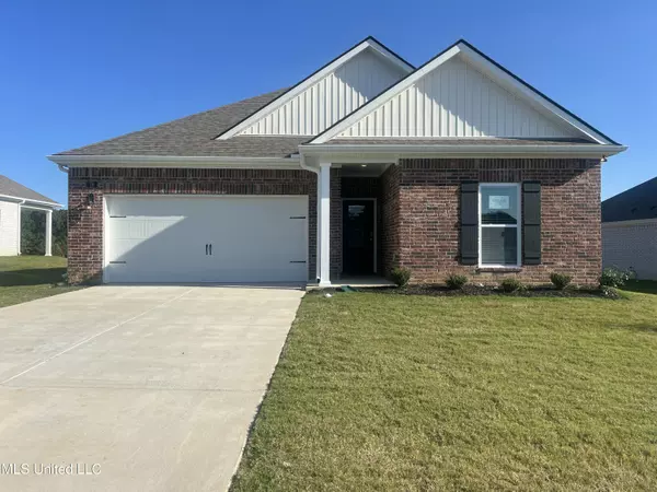 76 Ozark Drive, Byhalia, MS 38611