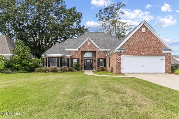 237 N Maple Street,  Ridgeland,  MS 39157