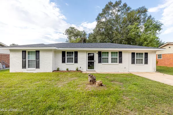 16064 Brooklyn Drive, Biloxi, MS 39532